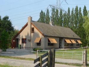 uitbreiding woning tot kangaroewoning te Hardinxveld-Giessendam